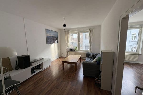 Prenájom bytu 3-izbový 65 m², Aachen, Severné Porýnie - Westfálsko Prenájom bytu 3-izbový 65 m², Aachen, Severné Porýnie - Westfálsko