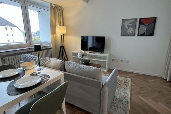 Prenájom bytu 1-izbový 35 m², Felderstraße 51, Leverkusen Prenájom bytu 1-izbový 35 m², Felderstraße 51, Leverkusen