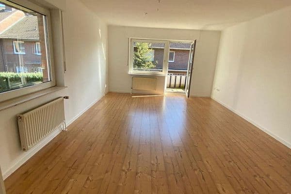 Prenájom bytu 4-izbový 96 m², Breslauer Straße 45, Fürstenau, Dolné Sasko Prenájom bytu 4-izbový 96 m², Breslauer Straße 45, Fürstenau, Dolné Sasko