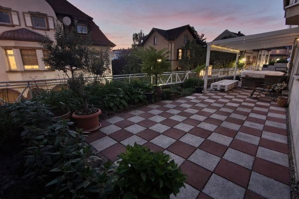 Predaj bytu 5-izbový 135 m², Ludwigshafen Predaj bytu 5-izbový 135 m², Ludwigshafen