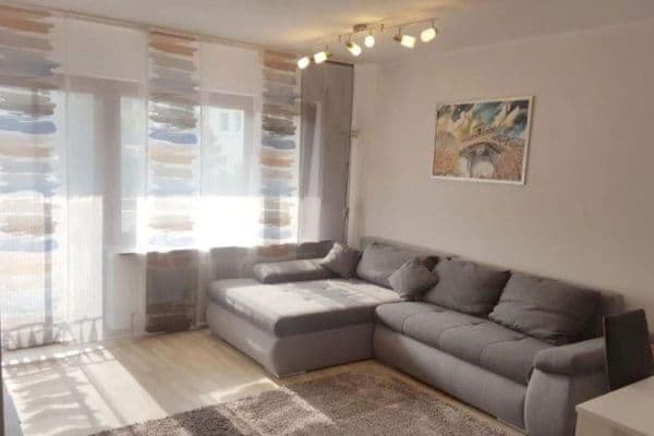 Prenájom bytu 2-izbový 60 m², Stuttgart Prenájom bytu 2-izbový 60 m², Stuttgart