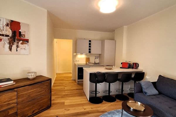 Prenájom bytu 2-izbový 52 m², Kastanienallee 52, Berlin, Berlín Prenájom bytu 2-izbový 52 m², Kastanienallee 52, Berlin, Berlín