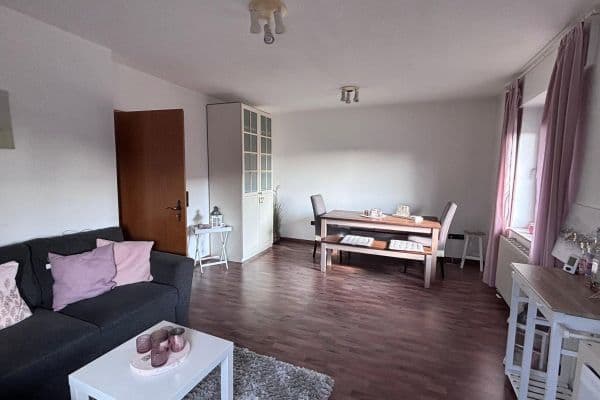 Prenájom bytu 2-izbový 68 m², Ostpreußische Straße 3, Bad Oeynhausen Prenájom bytu 2-izbový 68 m², Ostpreußische Straße 3, Bad Oeynhausen