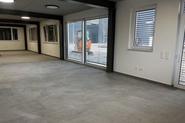 Prenájom kancelárie 153 m², Philippsburg Prenájom kancelárie 153 m², Philippsburg