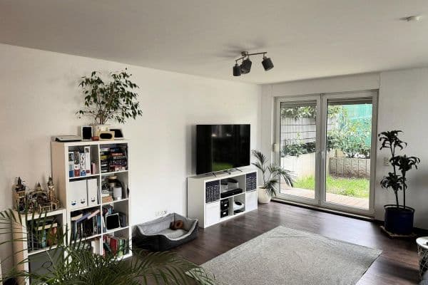 Prenájom bytu 3-izbový 80 m², Wienerstraße 123, Frankfurt am Main, Hesensko Prenájom bytu 3-izbový 80 m², Wienerstraße 123, Frankfurt am Main, Hesensko