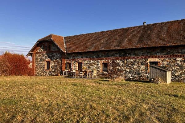 Prenájom rekreačného objektu, Chýnov - Záhostice Prenájom rekreačného objektu, Chýnov - Záhostice