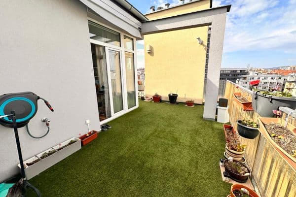 Prenájom bytu 2-izbový 45 m², Kounicova, Brno Prenájom bytu 2-izbový 45 m², Kounicova, Brno