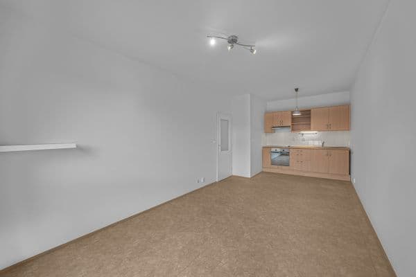 Prenájom bytu 2-izbový 42 m², Jarní, Hostivice Prenájom bytu 2-izbový 42 m², Jarní, Hostivice