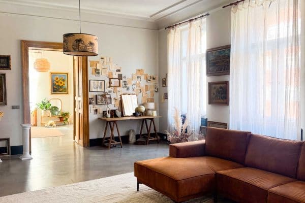 Prenájom bytu 2-izbový 124 m², Plaská, Praha Prenájom bytu 2-izbový 124 m², Plaská, Praha