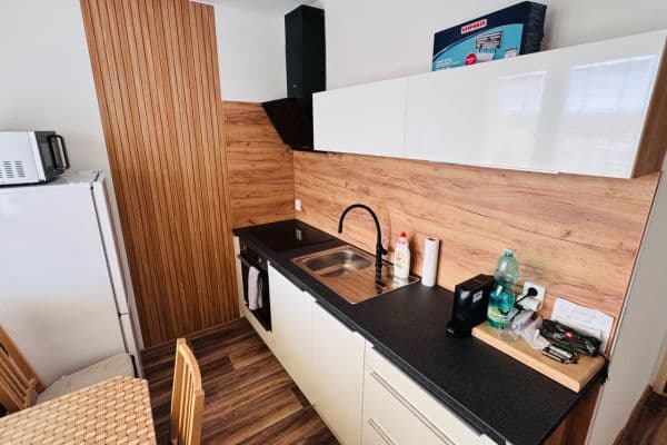 Prenájom bytu 2-izbový 51 m², U Hřbitova, Jihlava, Kraj Vysočina Prenájom bytu 2-izbový 51 m², U Hřbitova, Jihlava, Kraj Vysočina