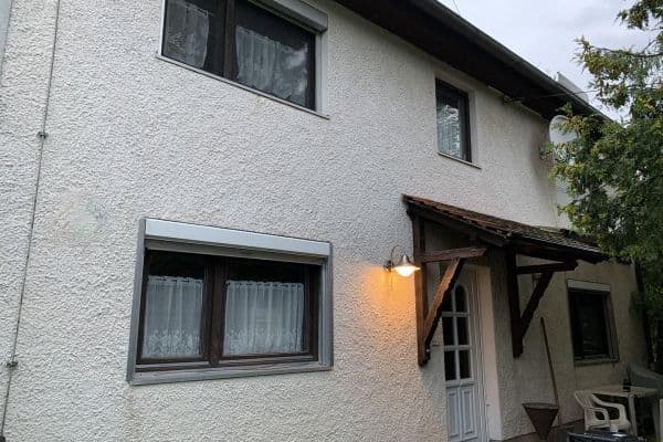 Prenájom domu 150 m², pozemek 500 m², M.str, München, Bavorsko Prenájom domu 150 m², pozemek 500 m², M.str, München, Bavorsko