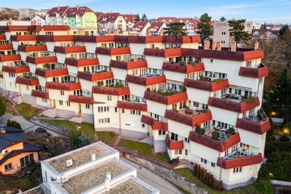 Prenájom bytu 3-izbový 109 m², Mojžíšova, Brno Prenájom bytu 3-izbový 109 m², Mojžíšova, Brno