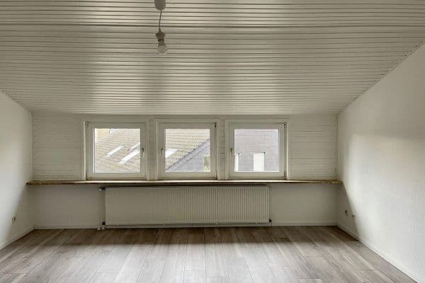 Prenájom bytu 3-izbový 77 m², Paderborn, Severné Porýnie - Westfálsko Prenájom bytu 3-izbový 77 m², Paderborn, Severné Porýnie - Westfálsko