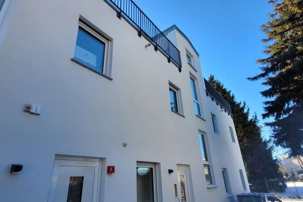 Prenájom bytu 3-izbový 87 m², Berlin, Berlín Prenájom bytu 3-izbový 87 m², Berlin, Berlín