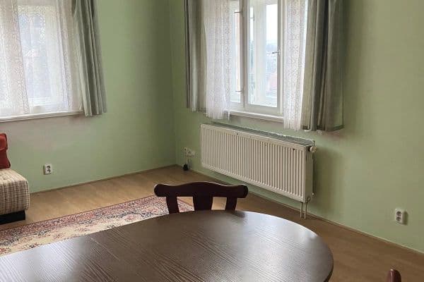 Prenájom bytu 1-izbový 55 m², Gabčíkova, Praha, Praha Prenájom bytu 1-izbový 55 m², Gabčíkova, Praha, Praha