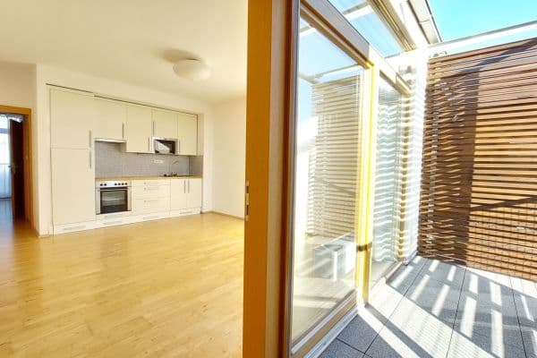 Predaj bytu 2-izbový 58 m², K Lesu, Praha Predaj bytu 2-izbový 58 m², K Lesu, Praha