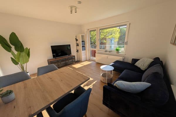 Prenájom bytu 3-izbový 60 m², Gerhart Hauptmann Straße 56, Salzgitter Thiede Prenájom bytu 3-izbový 60 m², Gerhart Hauptmann Straße 56, Salzgitter Thiede