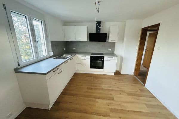 Prenájom bytu 2-izbový 63 m², Wasenstr. 11, Kirchheim am Neckar Prenájom bytu 2-izbový 63 m², Wasenstr. 11, Kirchheim am Neckar