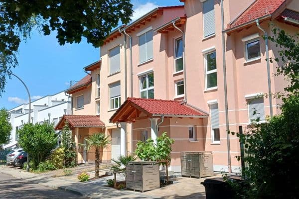 Prenájom bytu 3-izbový 95 m², Wiesbaden, Hesensko Prenájom bytu 3-izbový 95 m², Wiesbaden, Hesensko