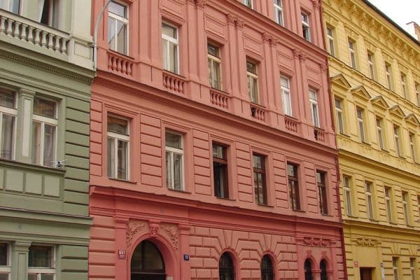 Predaj bytu 5-izbový 93 m², Na Valentince, Praha Predaj bytu 5-izbový 93 m², Na Valentince, Praha