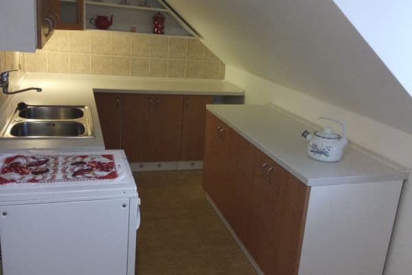 Prenájom bytu 2-izbový 69 m², Malešovice Prenájom bytu 2-izbový 69 m², Malešovice