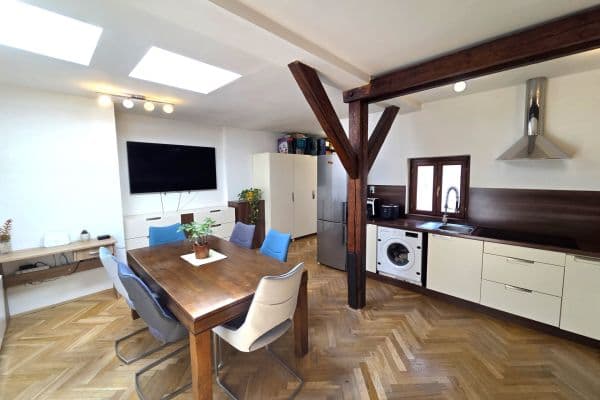 Predaj bytu 3-izbový 75 m², Sázavská, Praha Predaj bytu 3-izbový 75 m², Sázavská, Praha