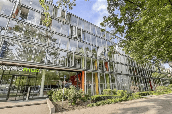 Prenájom bytu 1-izbový 24 m², studiomuc, München, Bavorsko Prenájom bytu 1-izbový 24 m², studiomuc, München, Bavorsko