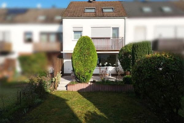 Predaj domu 131 m², pozemek 181 m², Hattersheim Predaj domu 131 m², pozemek 181 m², Hattersheim