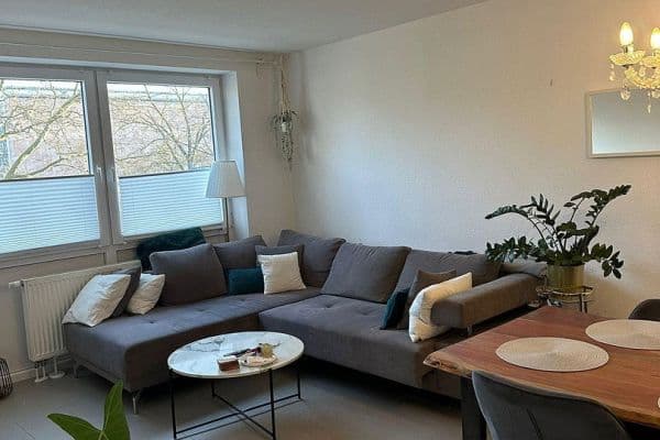 Prenájom bytu 3-izbový 70 m², Altenwoogstr.35, Kaiserslautern, Porýnie-Falcko Prenájom bytu 3-izbový 70 m², Altenwoogstr.35, Kaiserslautern, Porýnie-Falcko