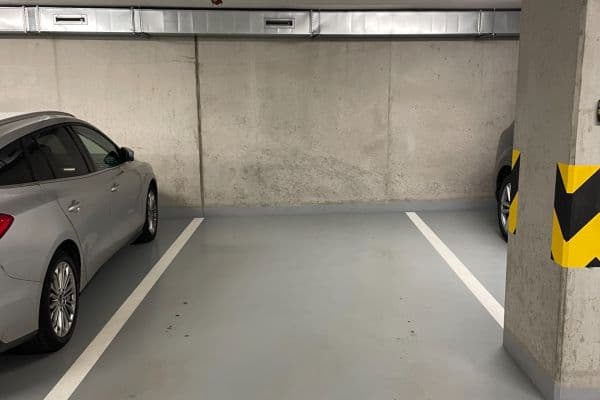 Prenájom garáže 13 m², Pod Barvířkou, Praha Prenájom garáže 13 m², Pod Barvířkou, Praha