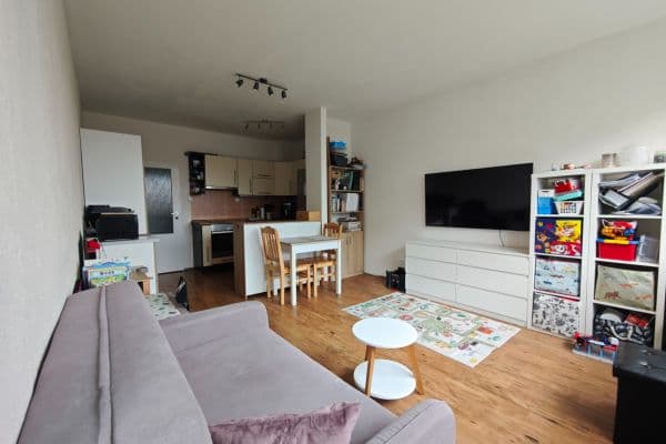 Predaj bytu 2-izbový 47 m², Herlíkovická, Praha Predaj bytu 2-izbový 47 m², Herlíkovická, Praha