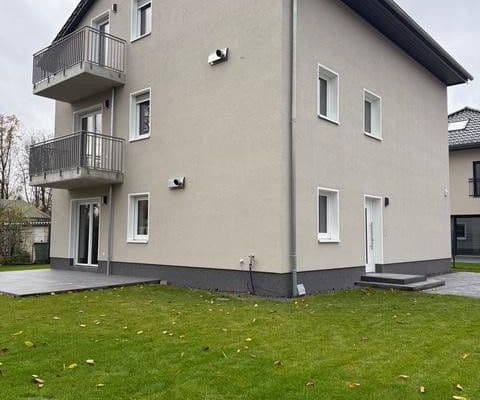 Predaj bytu 3-izbový 83 m², Bremer Str 53, Berlin, Berlín Predaj bytu 3-izbový 83 m², Bremer Str 53, Berlin, Berlín