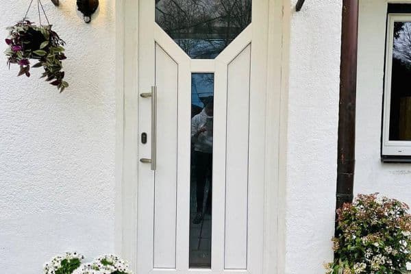 Prenájom domu 110 m², pozemek 102 m², Leopoldstraße 217, München, Bavorsko Prenájom domu 110 m², pozemek 102 m², Leopoldstraße 217, München, Bavorsko