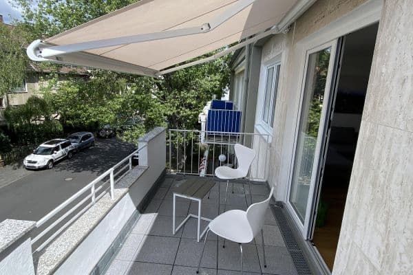 Prenájom bytu 3-izbový 80 m², Bernhardstr. 147, Köln, Severné Porýnie - Westfálsko Prenájom bytu 3-izbový 80 m², Bernhardstr. 147, Köln, Severné Porýnie - Westfálsko