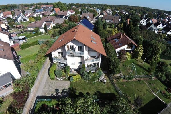 Prenájom bytu 3-izbový 85 m², Hölderlinstrasse 13A, Kaiserslautern-Hohenecken, Porýnie-Falcko Prenájom bytu 3-izbový 85 m², Hölderlinstrasse 13A, Kaiserslautern-Hohenecken, Porýnie-Falcko