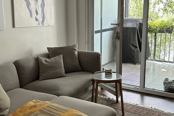 Prenájom bytu 2-izbový 60 m², Frankfurt am Main Prenájom bytu 2-izbový 60 m², Frankfurt am Main