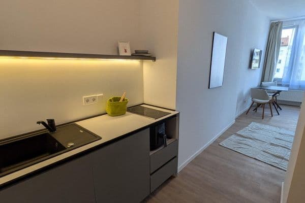 Prenájom bytu 1-izbový 32 m², Rotebühlstrasse 108, Stuttgart West, Bádensko-Wurttembersko Prenájom bytu 1-izbový 32 m², Rotebühlstrasse 108, Stuttgart West, Bádensko-Wurttembersko