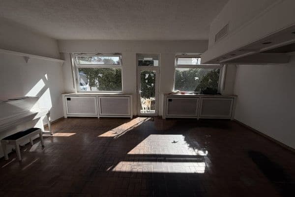 Predaj domu 90 m², pozemek 440 m², Am Forsthaus Gravenbruch 24a, Neu-Isenburg Predaj domu 90 m², pozemek 440 m², Am Forsthaus Gravenbruch 24a, Neu-Isenburg