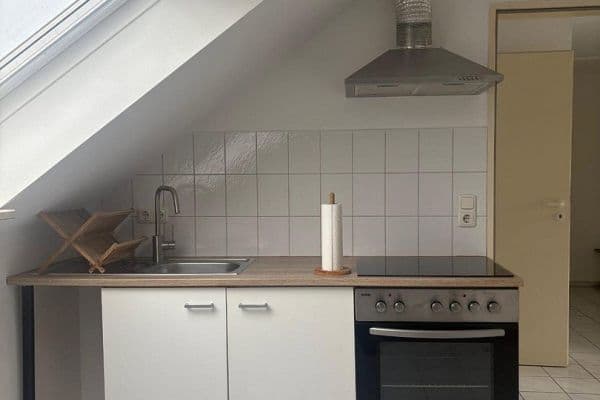 Prenájom bytu 1-izbový 43 m², Augsburg, Bavorsko Prenájom bytu 1-izbový 43 m², Augsburg, Bavorsko