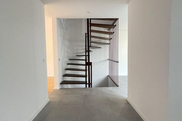 Predaj domu 132 m², pozemek 218 m², Unterschleißheim, Bavorsko Predaj domu 132 m², pozemek 218 m², Unterschleißheim, Bavorsko