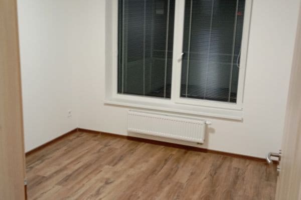 Prenájom bytu 2-izbový 59 m², Janského, Olomouc Prenájom bytu 2-izbový 59 m², Janského, Olomouc