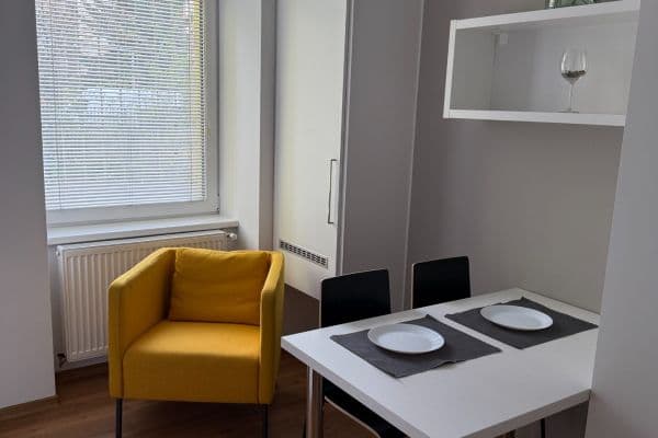 Prenájom nebytového priestoru 27 m², Vlhká, Brno Prenájom nebytového priestoru 27 m², Vlhká, Brno