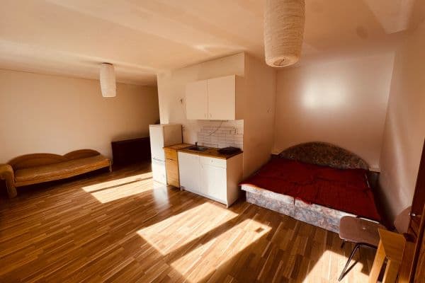 Prenájom bytu 2-izbový 39 m², Na Rokytce, Praha Prenájom bytu 2-izbový 39 m², Na Rokytce, Praha