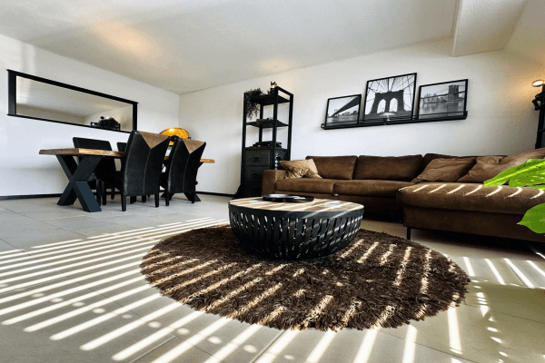 Prenájom bytu 2-izbový 65 m², Köln, Severné Porýnie - Westfálsko Prenájom bytu 2-izbový 65 m², Köln, Severné Porýnie - Westfálsko