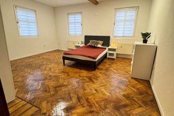 Prenájom bytu 21 m², Blumenstraße 51, Fürth Prenájom bytu 21 m², Blumenstraße 51, Fürth