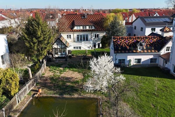 Predaj domu 500 m², pozemek 980 m², Markkleeberg Predaj domu 500 m², pozemek 980 m², Markkleeberg