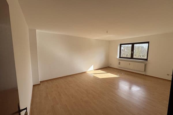 Prenájom bytu 3-izbový 70 m², Heilshoop Prenájom bytu 3-izbový 70 m², Heilshoop