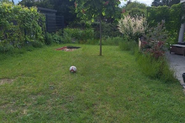 Prenájom bytu 4-izbový 133 m², Kaulbachweg, Leipzig, Sasko Prenájom bytu 4-izbový 133 m², Kaulbachweg, Leipzig, Sasko