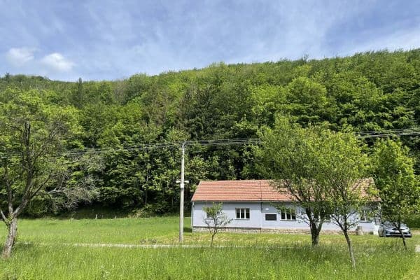 Prenájom rekreačného objektu, Chvalčov Prenájom rekreačného objektu, Chvalčov