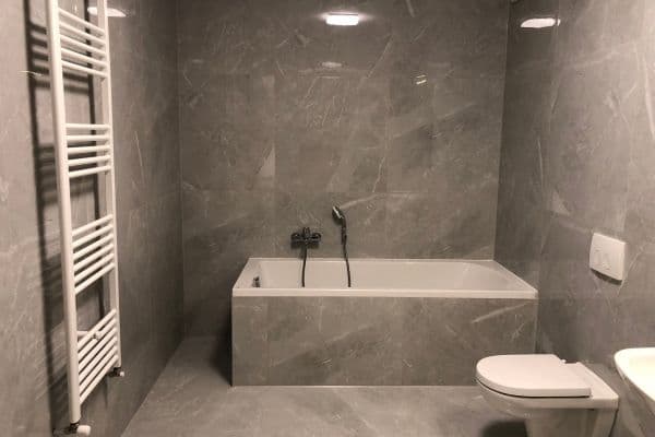 Prenájom bytu 3-izbový 75 m², Kirchberg 5, Breitenbrunn Prenájom bytu 3-izbový 75 m², Kirchberg 5, Breitenbrunn